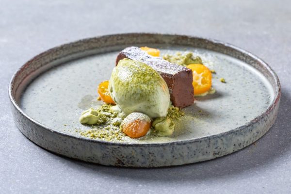 LogiConnecTea「お茶を贈る人」バレンタイン期間限定スイーツ